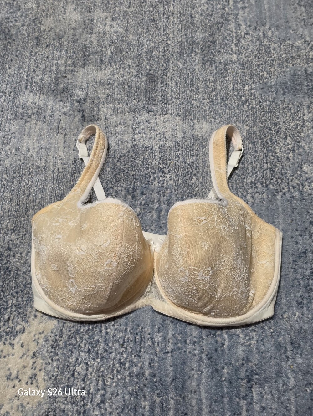 ROSME Women's Bra Lace Full-Coverage Underwire in Nude Size 40H.Slightly cushion